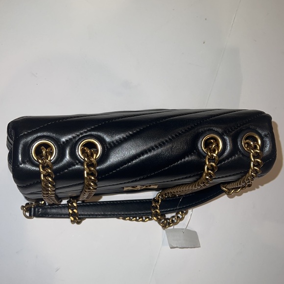 Tory Burch KIRA CHEVRON CONVERTIBLE SHOULDER BAG - Picture 13 of 17